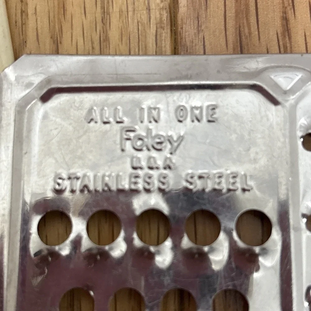 Vintage Foley Stainless Flat Grater Zester Shredder All in One USA EUC‎